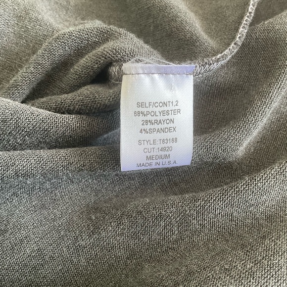 ODDY Gray and Black Patterned Long Sleeve Top - Picture 7 of 8